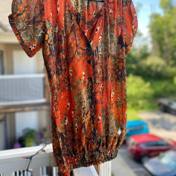 Chiffon button down blouse - Picture 3 of 4